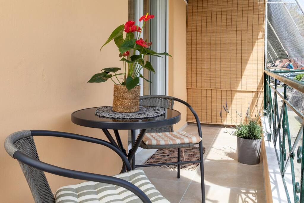 Afrodite'S Cosy And Lovely Apartment Alepou Exterior foto